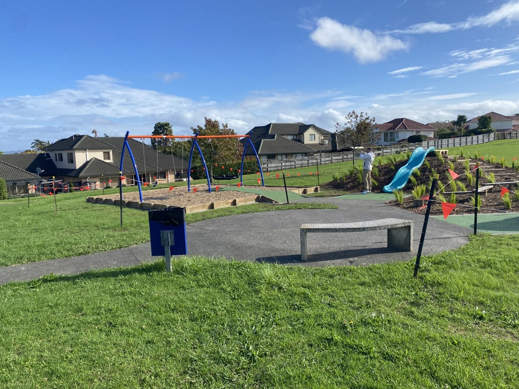 Annalong Park image 2