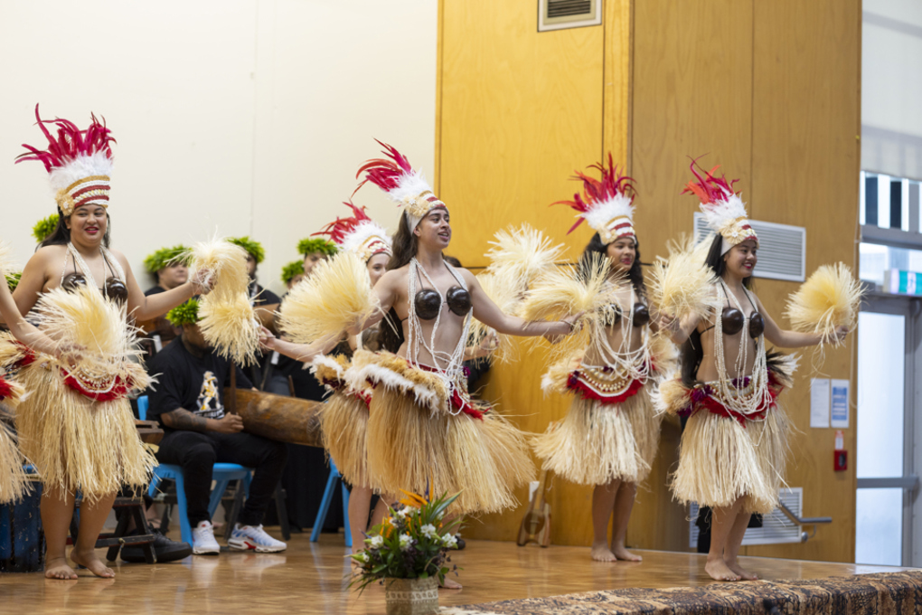 Whau communities