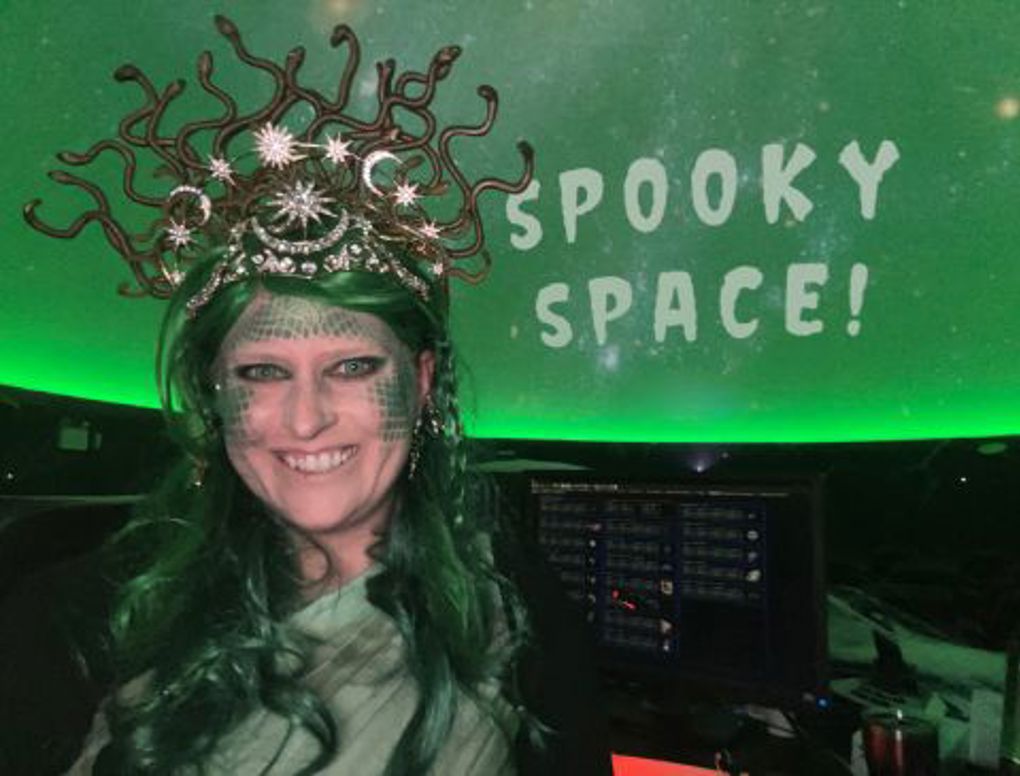 Spooky Space Halloween 480x365_2qekjgz1.jpg
