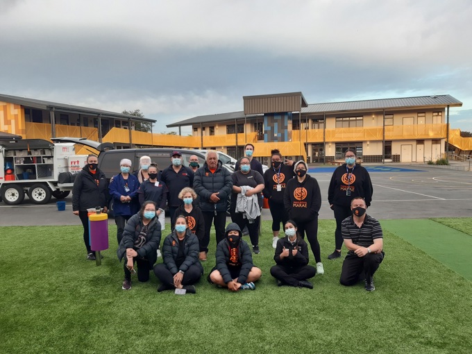 Manurewa Marae Shot Cuzz Vaccination Team And Cr Daniel Newman