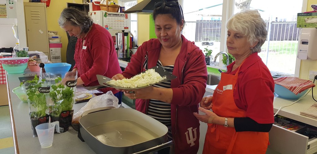 Riverside Community Centre hosts SuperGrans volunteers