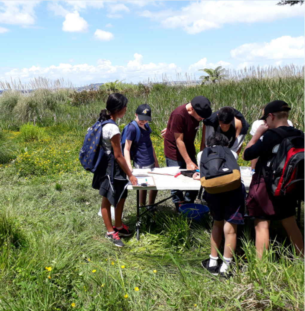 Community education and action keeps waterways open for business 2
