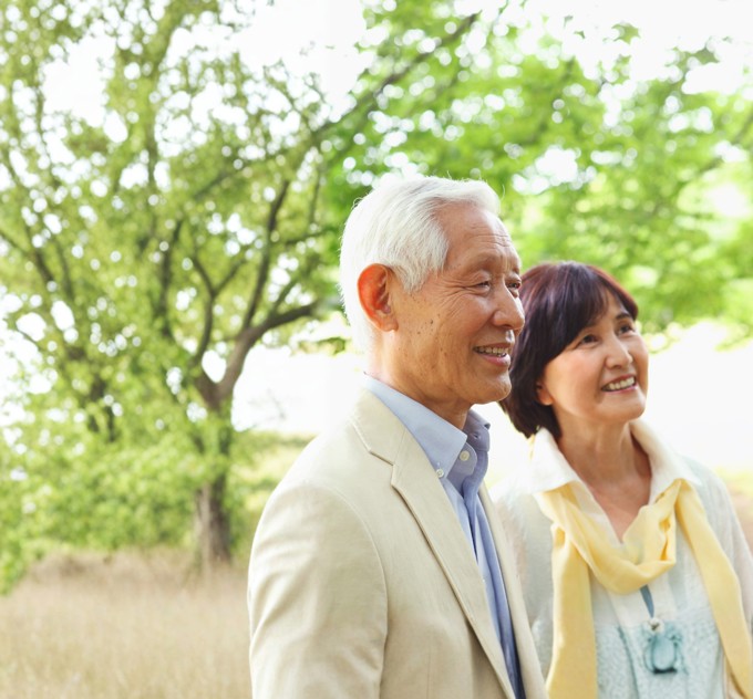 Joyful Elderly bright future-2_n0l34w14.jpg