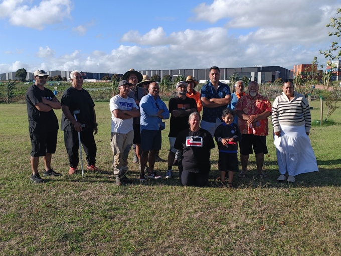 MO Local Board With Community.