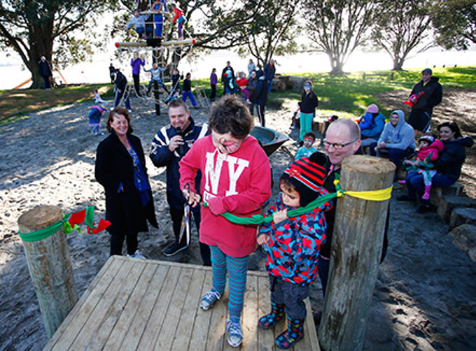 Sandspit Reserve Playground upgraded