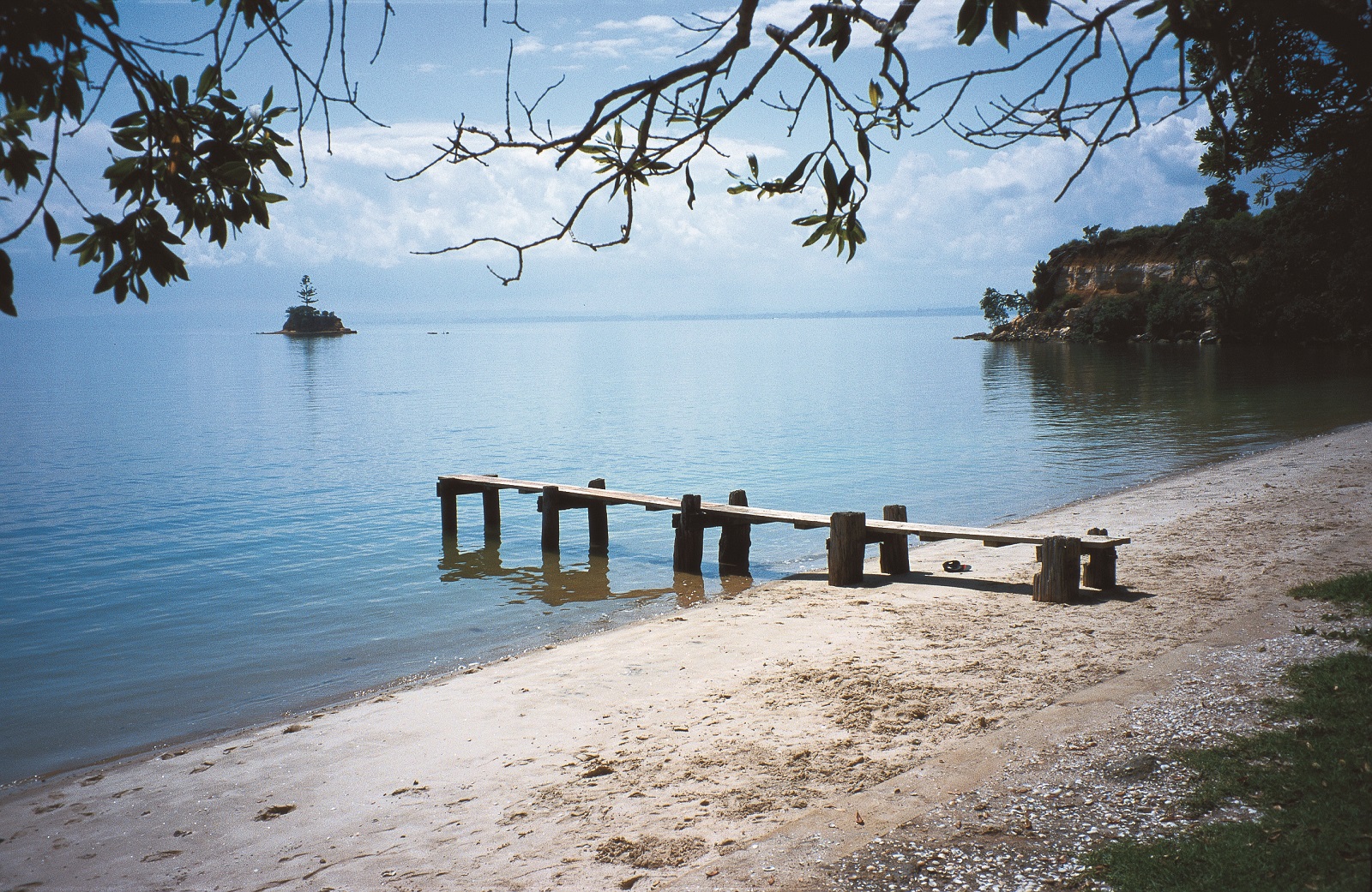A view of Kauritūtahi Island from Kauritūtahi Beach