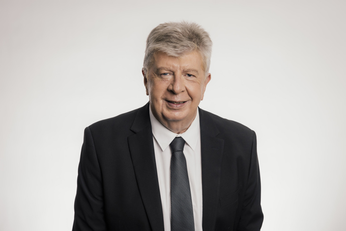 Councillor Maurice Williamson