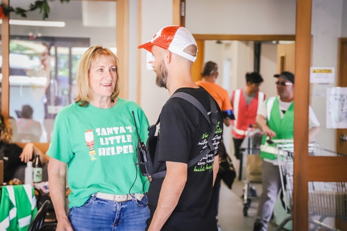 Helping west Auckland families in need this Christmas (1)