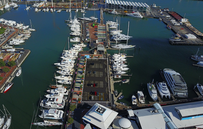 New public space at the Viaduct