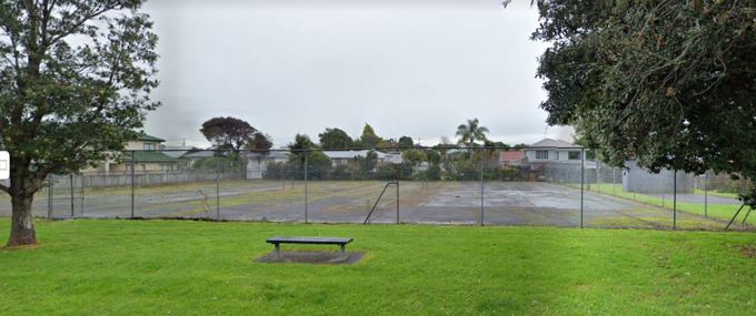 Run down tennis court