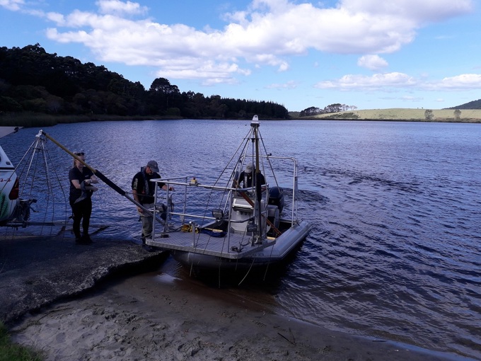 E-boat enables fish survey at Lake Tomarata (1)