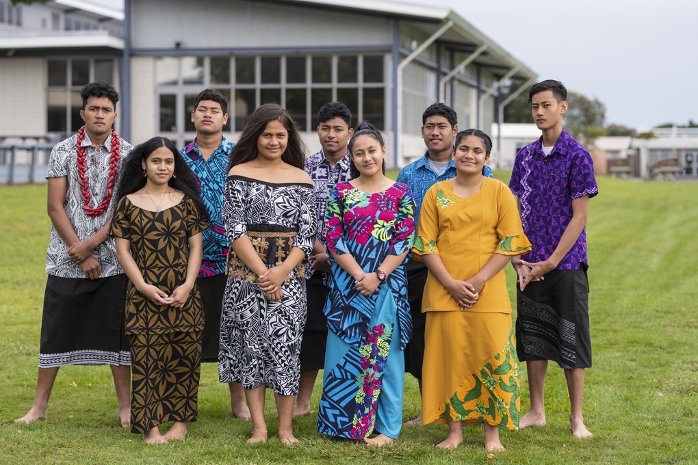 Bilingual book keeps students connected
