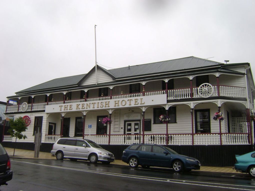 Kentish Hotel streetside image