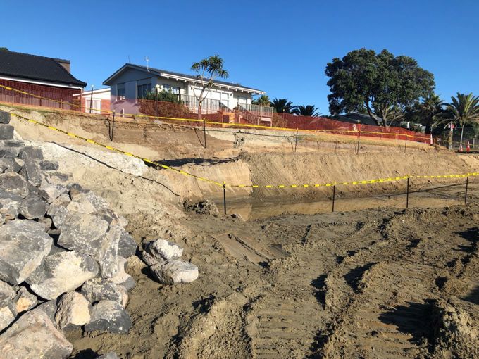 Ōrewa seawall and walkway construction restarts image 2