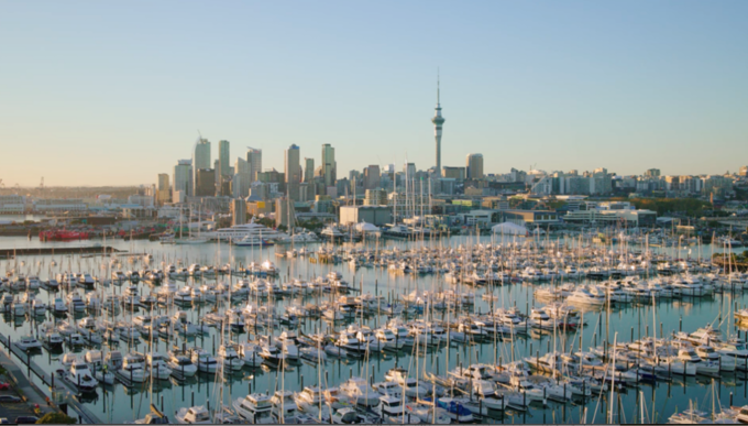 My Life Is Murder Image 3