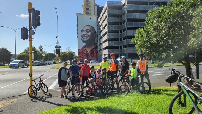 2025_Beautification Trust_Guided bike Ride_24.04.25-@_fzitscsd.jpg