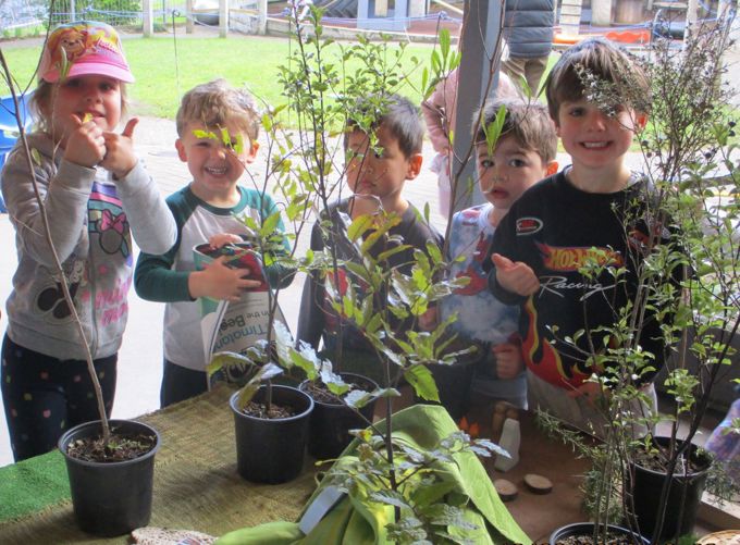 Community projects get a helping hand in Hibiscus and Bays