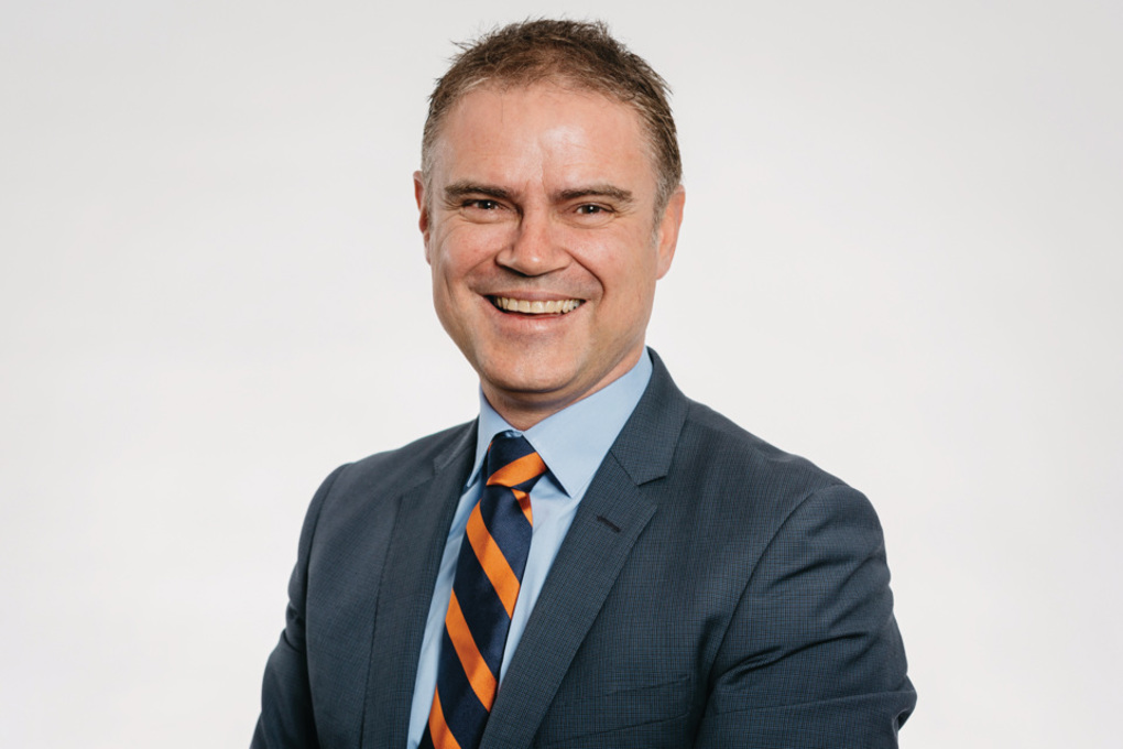 Dean Kimpton