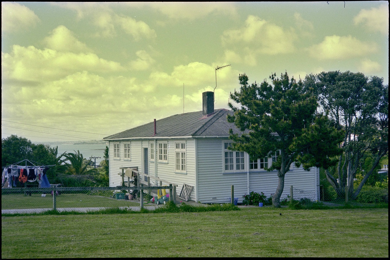 139 Beach Road Castor Bay.