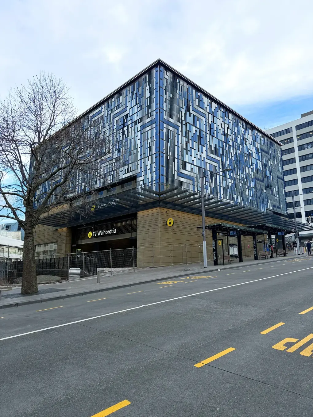 Te Waihorotiu train station