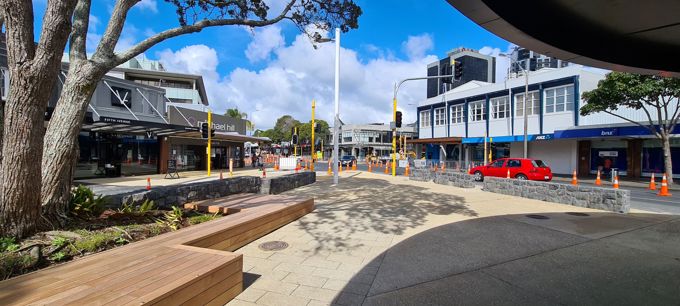 Hurstmere Road now one-way with completion of Anzac and Lake Rd intersections (2)