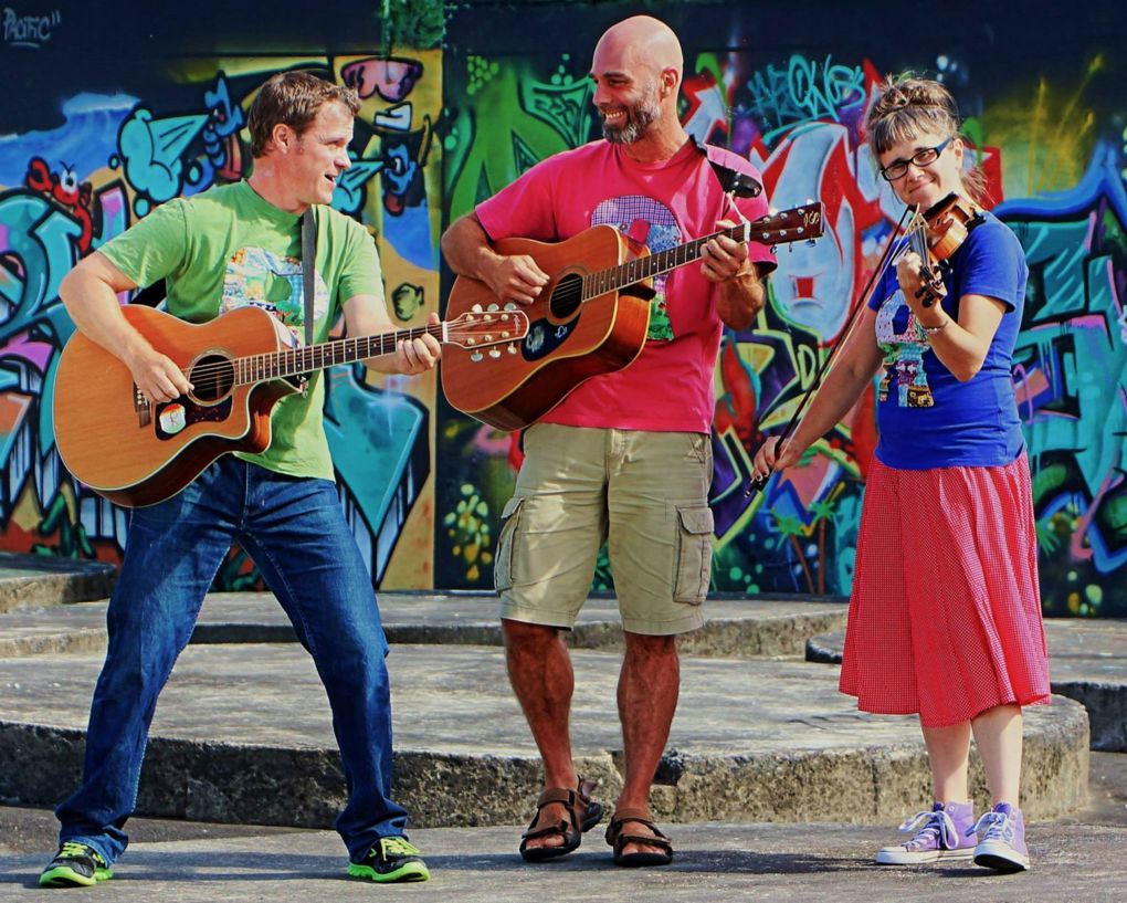 Suzy Cato smiles on Music in Parks (1)