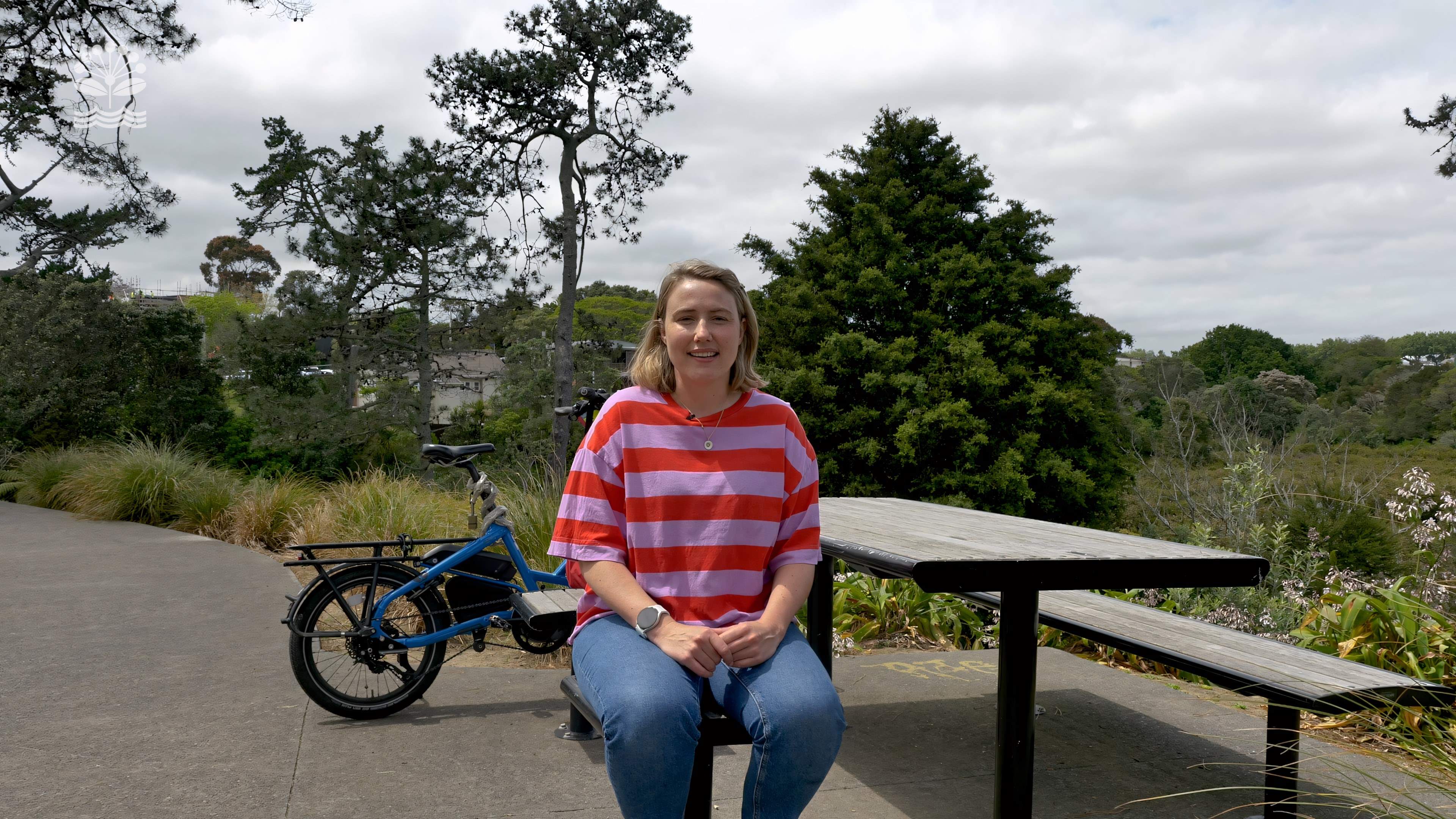 Living near a local park lets Greer get outside for a lunch break.