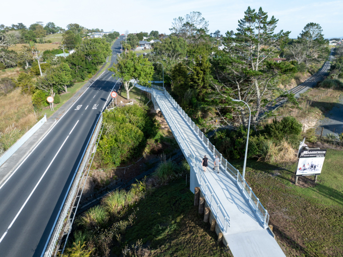 New footbridge opens in Wellsford image 5