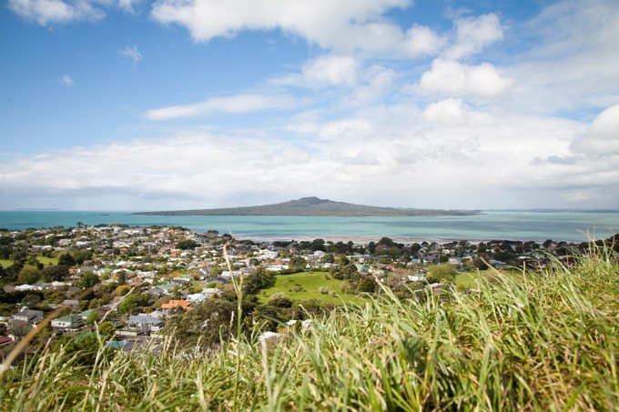 Climb every maunga this summer