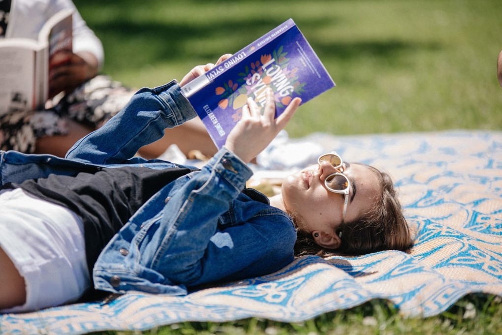 Take-away book service to support Aucklanders in lockdown