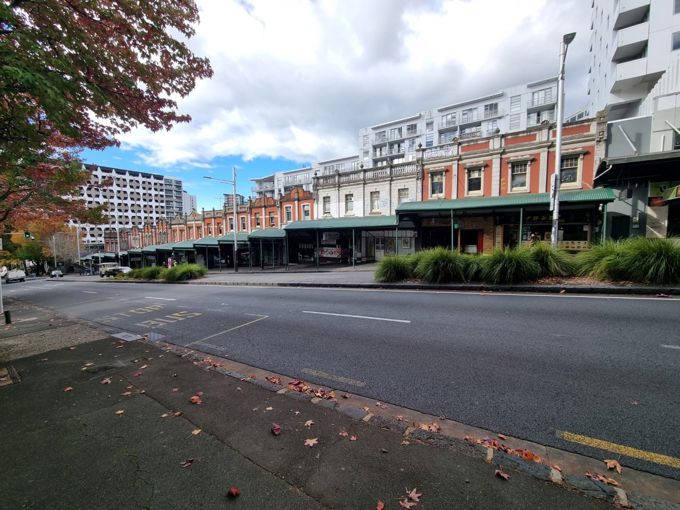 Queen St Shop Awnings Auckland heritage