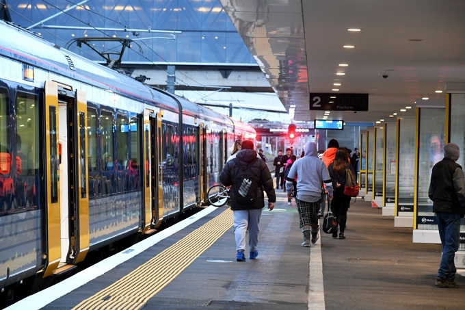 Extra seats on buses and trains (1)