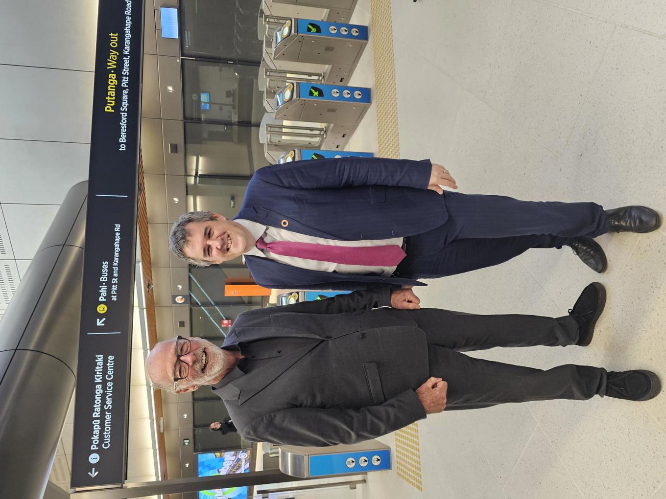 The Mayor and the Minister of Transport together
