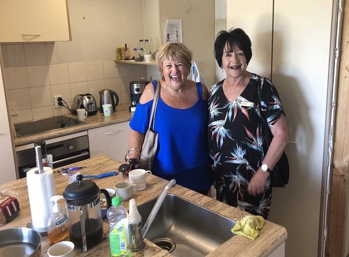 Former councillor comes home to visit Eastern Busway site (1)