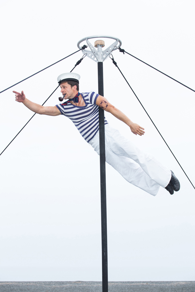 Busker festival brings jaw-dropping acts to newest city spaces (4)