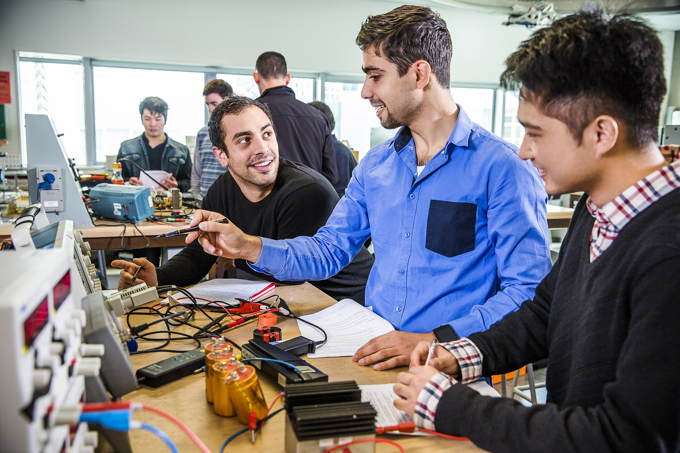 Auckland attracts record numbers of international students