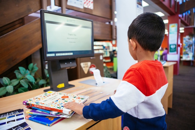 Auckland Council to remove library overdue fines from 1 September 2021
