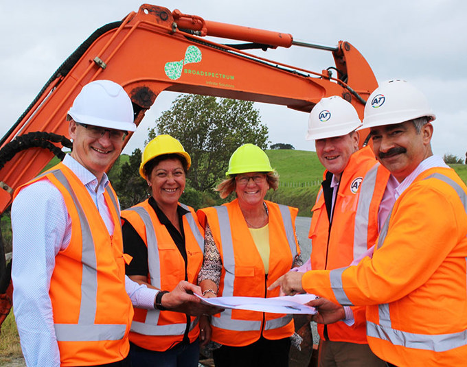 Takatu Road sealing begins