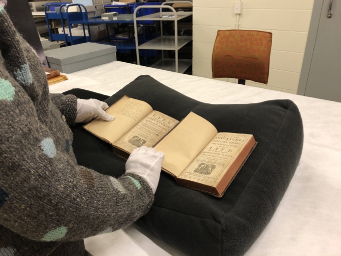 Robinson Crusoe sails into Auckland Libraries' real gold case