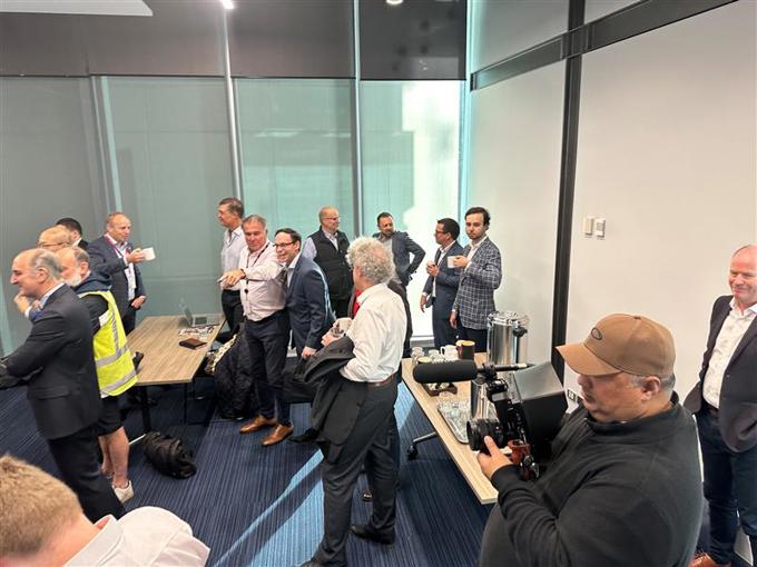 20A9225b 3Cf4 4256 A978 Efa811f18b92