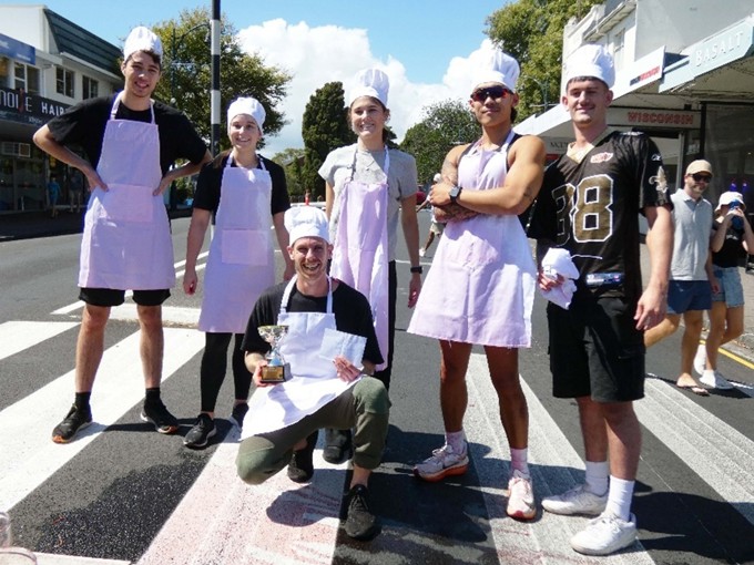 Chefs out in the street