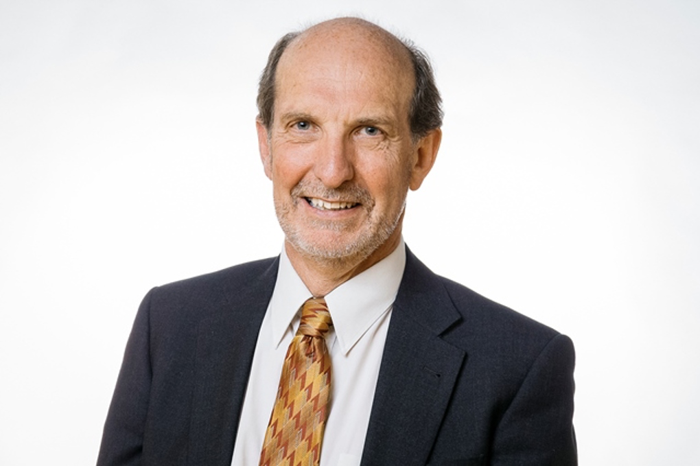 Dr Peter Haynes