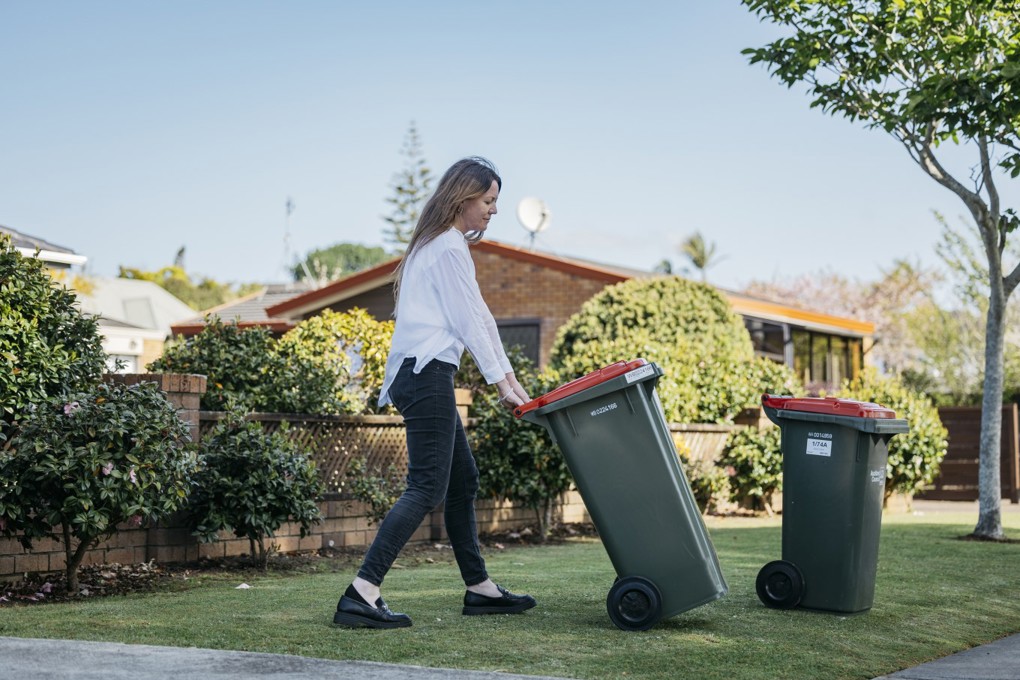 No Bin Tag Alice