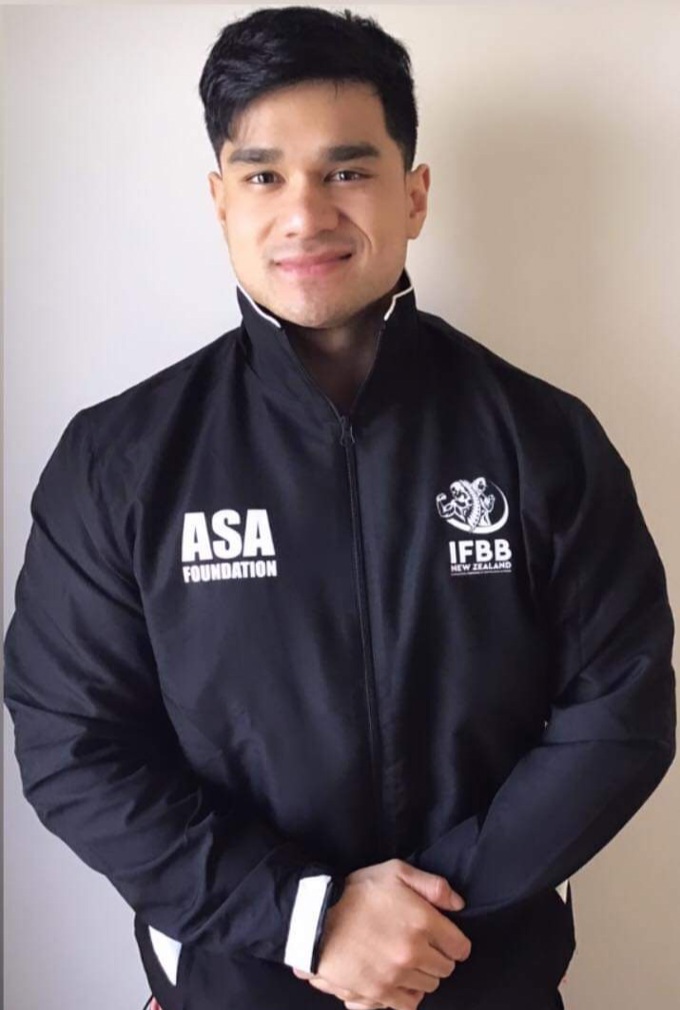 Grant helps team dress for success (2)