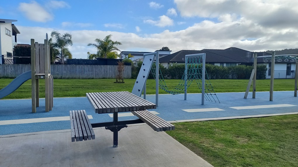 Huapai Park 4