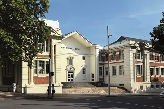 Thursday with Kate Edger (1)