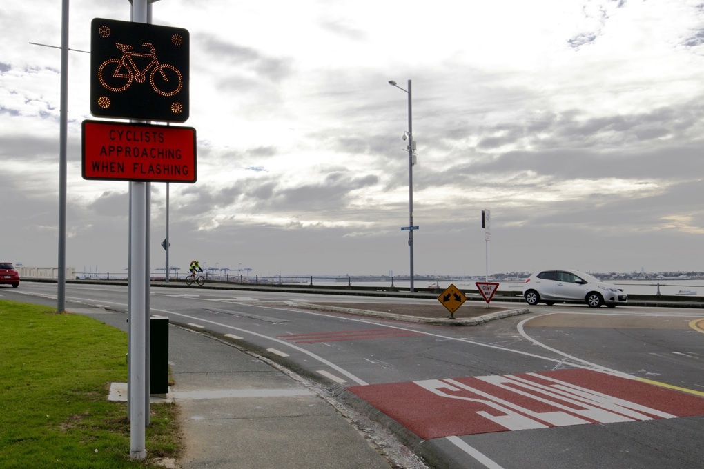 New lights and sensors make Tamaki Drive safer