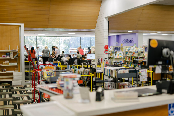 Mt Roskill Library Front Desk