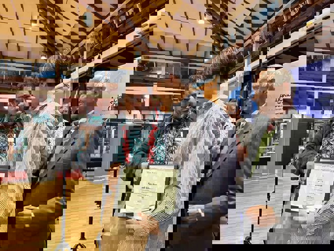 363796202 677357554432158 1532611517808357599 N