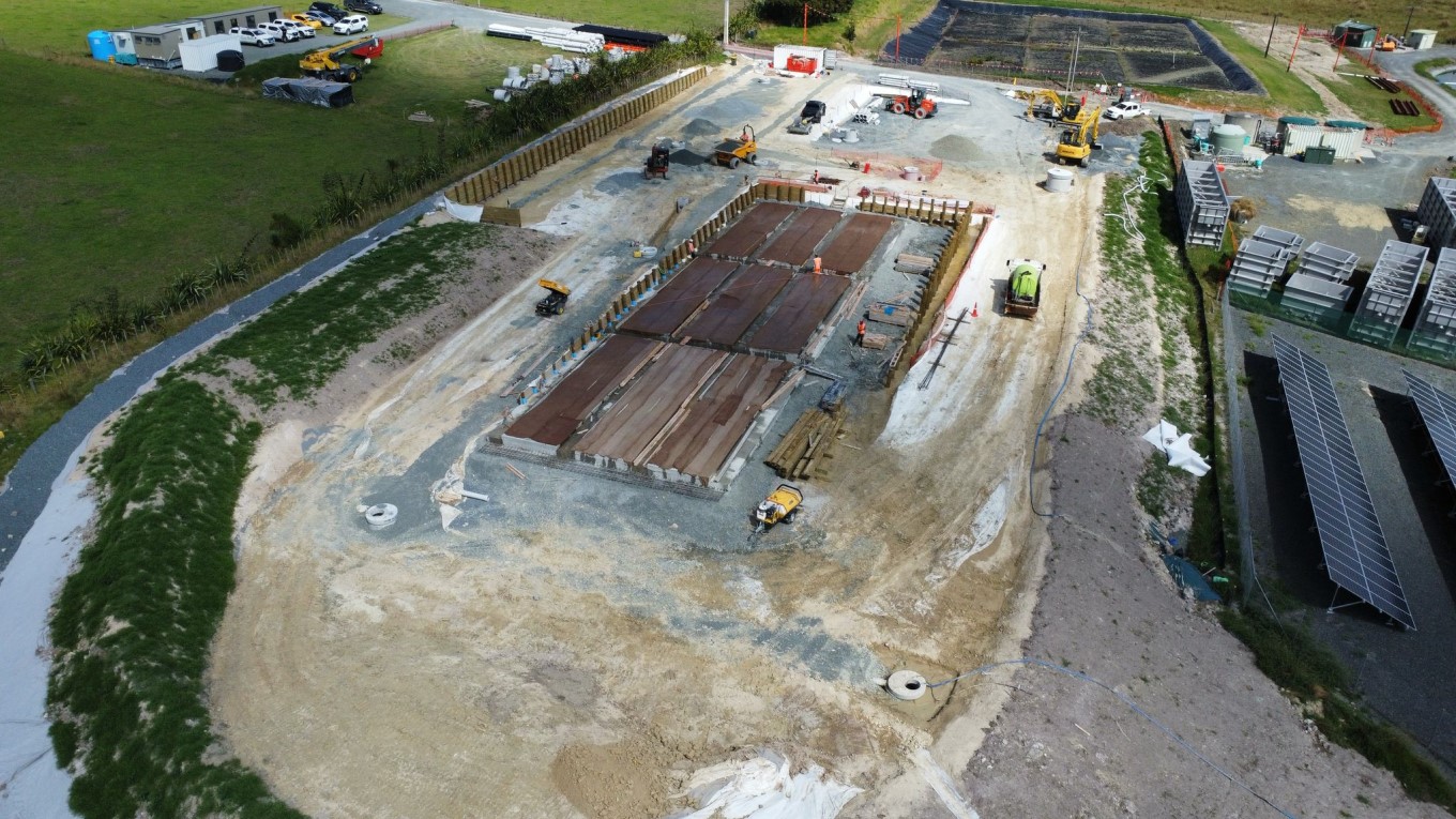 Watercare cements the concrete foundations and plinths to support the state of the art upgrade. 